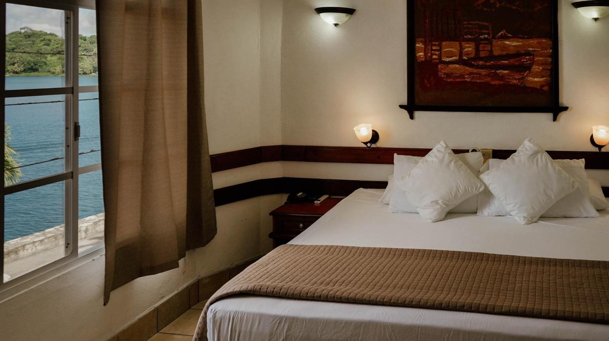 Hotel Casa Amelia Flores Luaran gambar