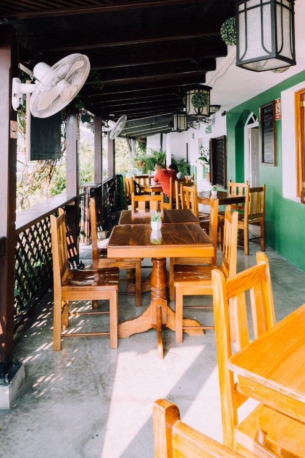 Hotel Casa Amelia Flores Luaran gambar